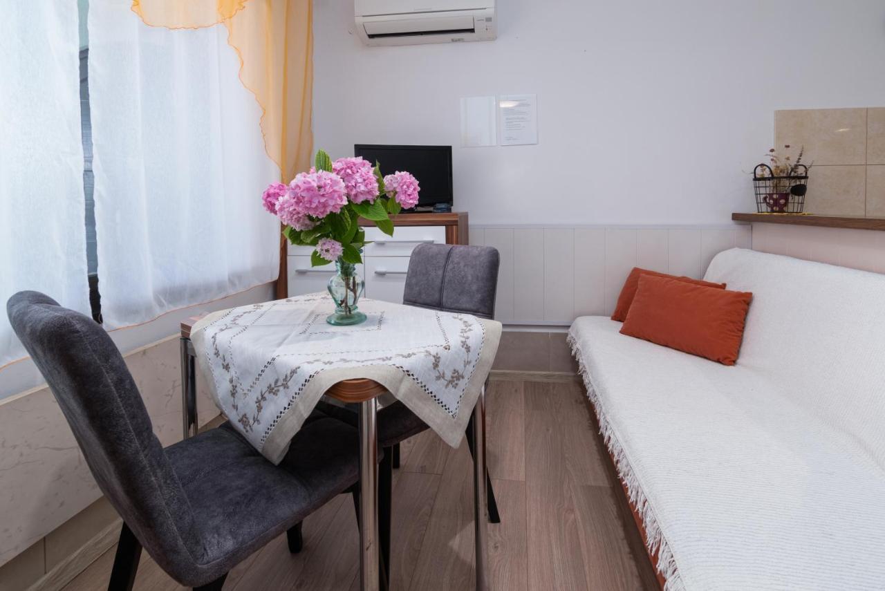Apartments By The Sea Punat, Krk - 5351 外观 照片